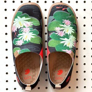 UIN Toledo Knitted Upper Slip-Ons Monet Water Lily Print Size 9
